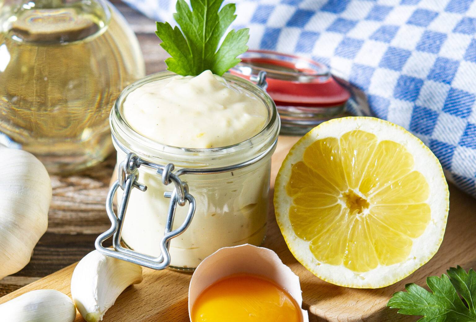 Zitronen-Aioli, EDEKA Appel Rezept, Quelle: Fotoagentur Herzberg