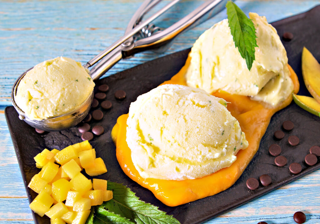 Mango-Blitzeis, EDEKA Appel Rezept, Quelle: Fotoagentur Herzberg